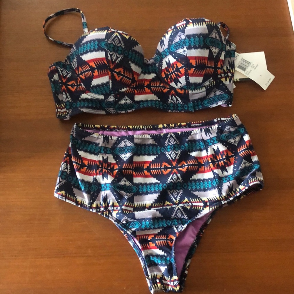 Roxy Hot Tuesday bikini Large NWT